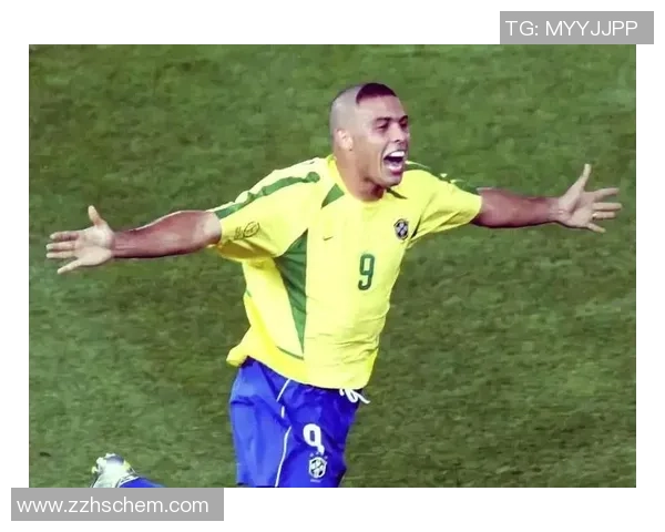 足球球星独特发型大公开 看他们如何玩转发型与球场风采