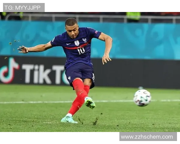 乌足球之星崛起:从街头少年到世界顶级球员的传奇之路 乌足球之星崛起:从街头少年到世界顶级球员的传奇之路