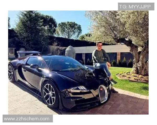 足球巨星豪车出行引热议展现速度与激情背后的生活故事